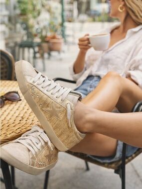 Shu Shop Paula Gold Woven Star Sneakers Size 10 Metallic Casual